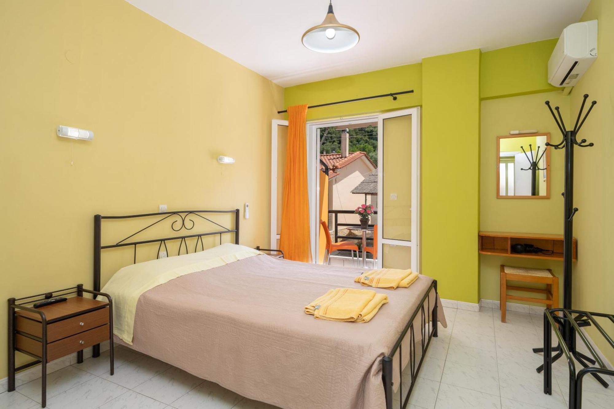 Remezzo Apartments Sami  Exterior photo