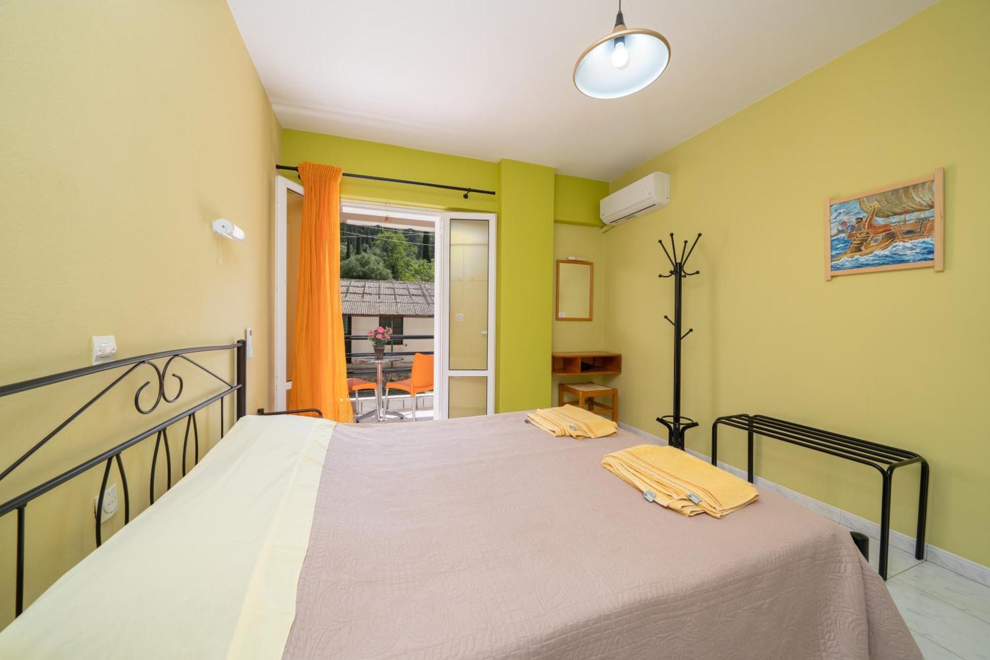 Remezzo Apartments Sami  Exterior photo